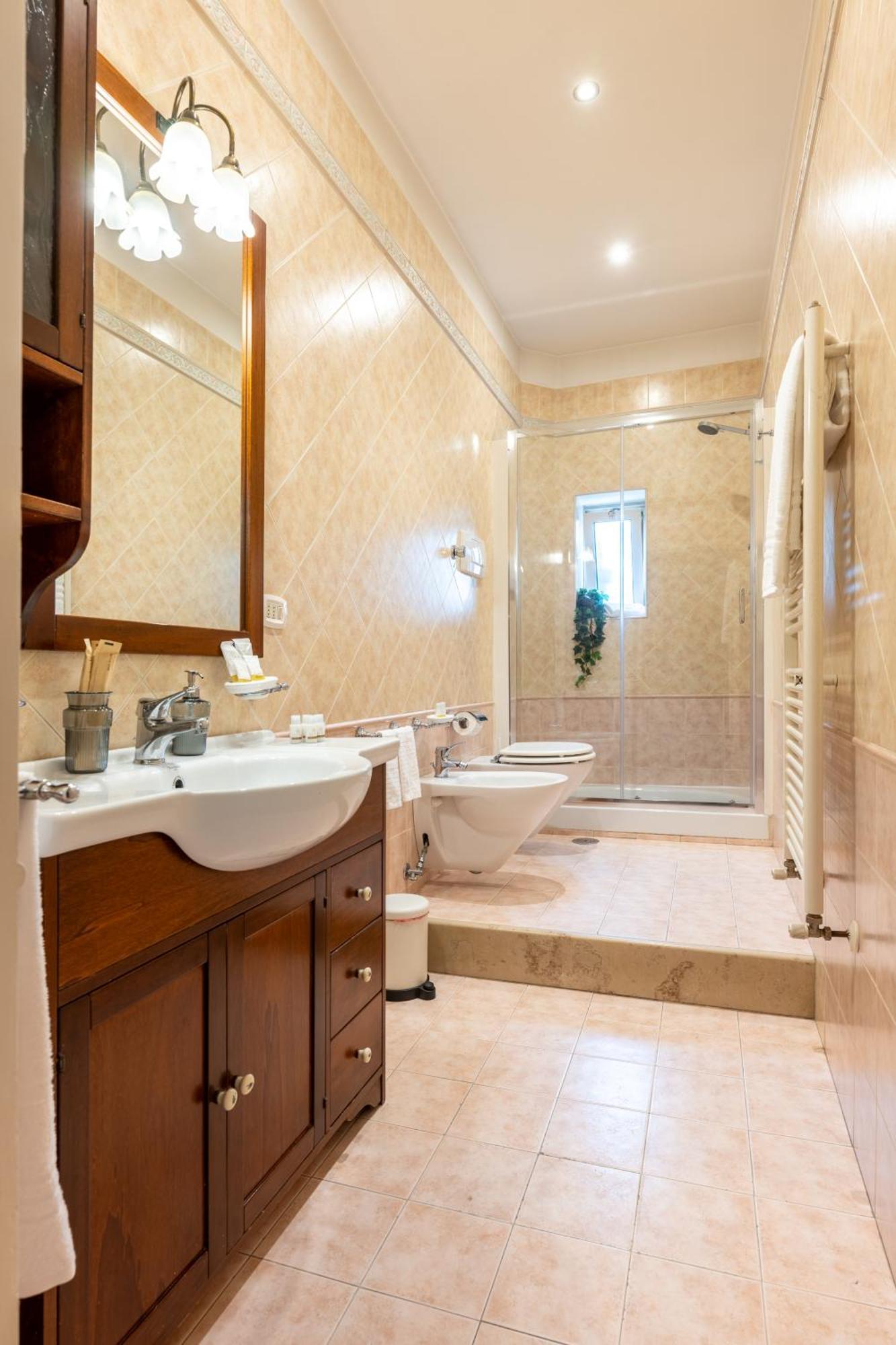 100Mq Maison Paradise - Central & Elegant Apt Bari Zewnętrze zdjęcie